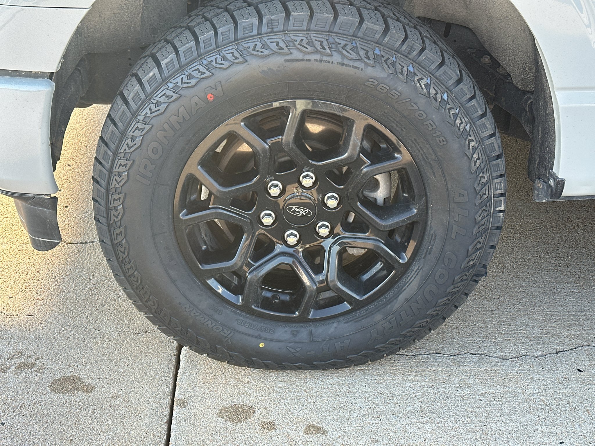 Used 2024 AVALANCHE Ford XLT image 8