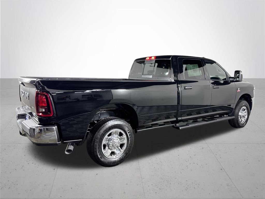 2026 RAM 3500 Tradesman - Photo 6