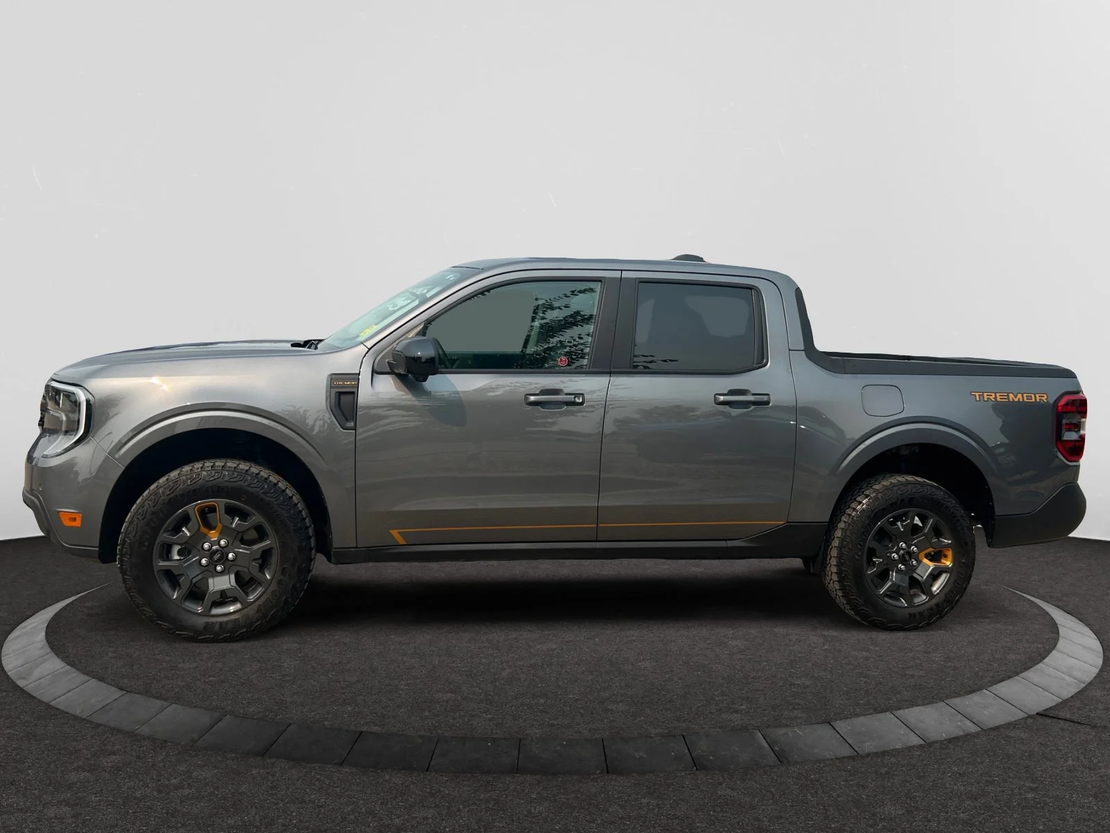 Used 2025 GRAY Ford TREMOR SuperCrew   AWD image 2