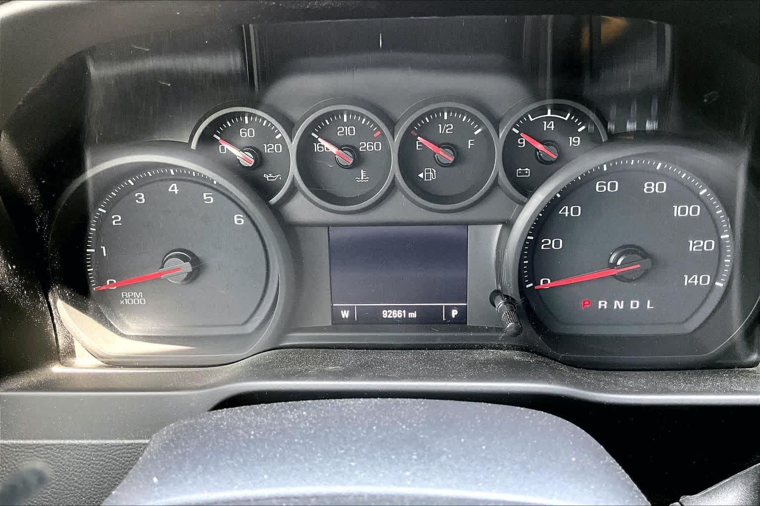 Used 2021 Summit White GMC  image 24