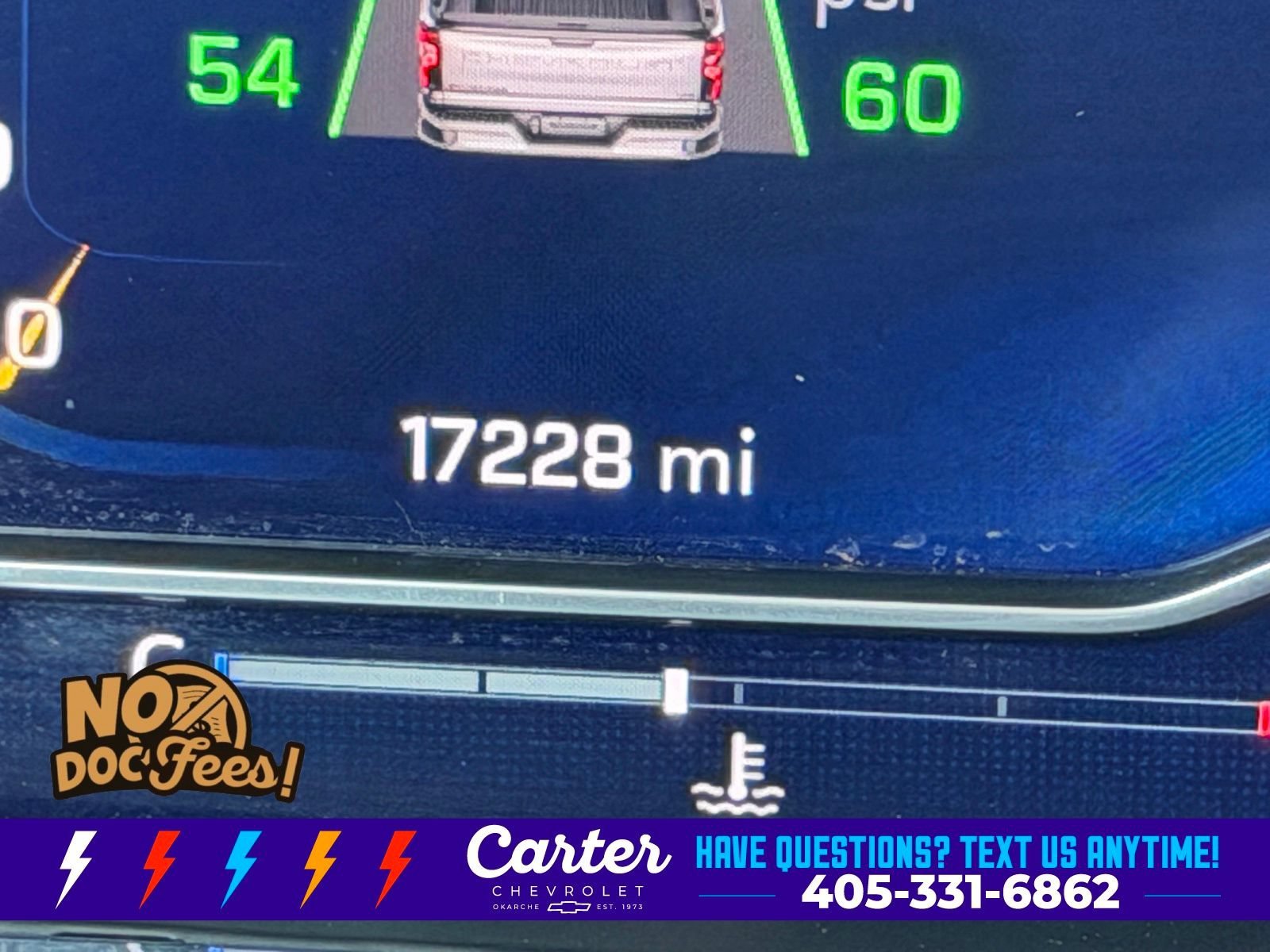 Used 2025 Summit White Chevrolet LT image 31