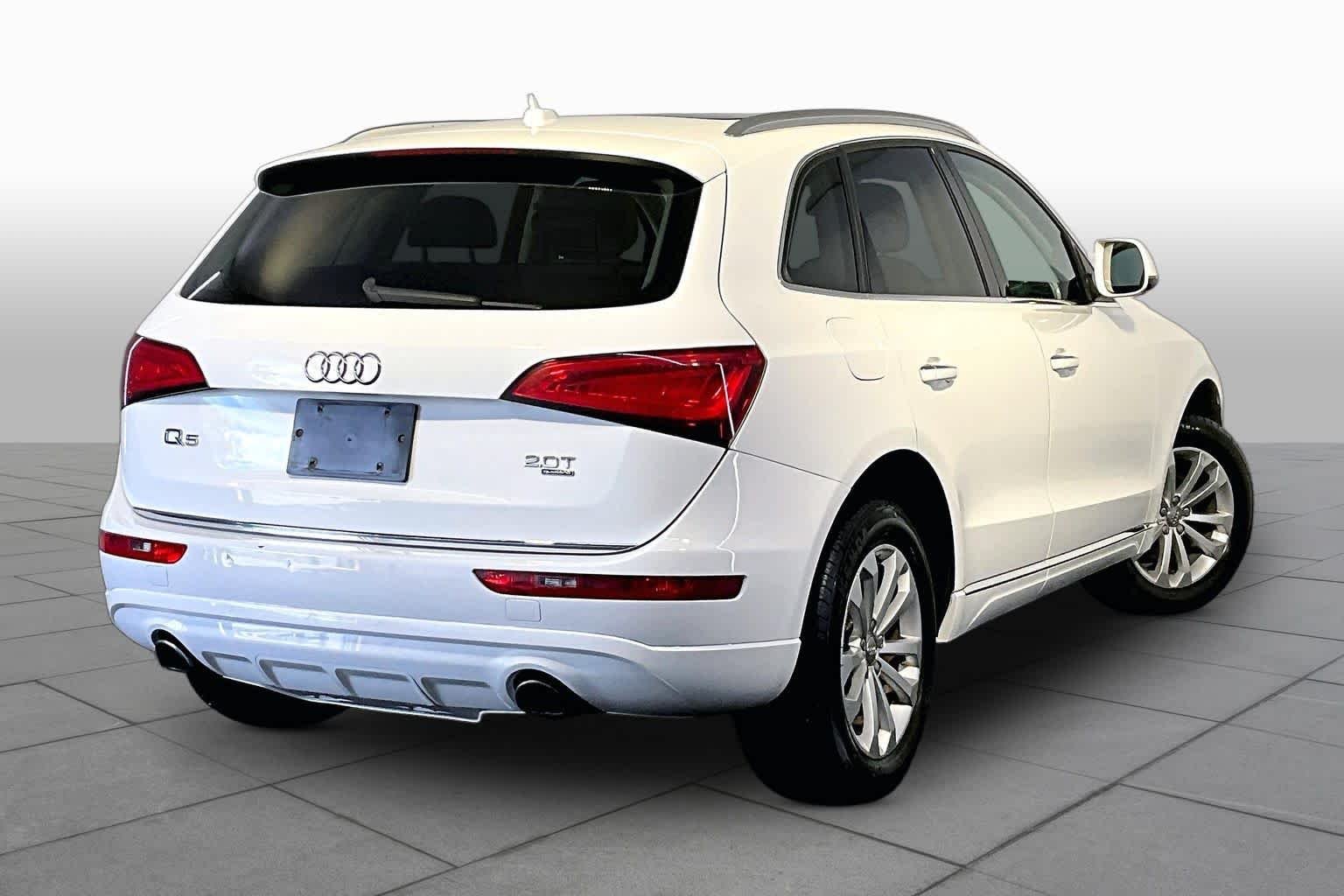 Used 2015 Ibis White Audi Premium image 13