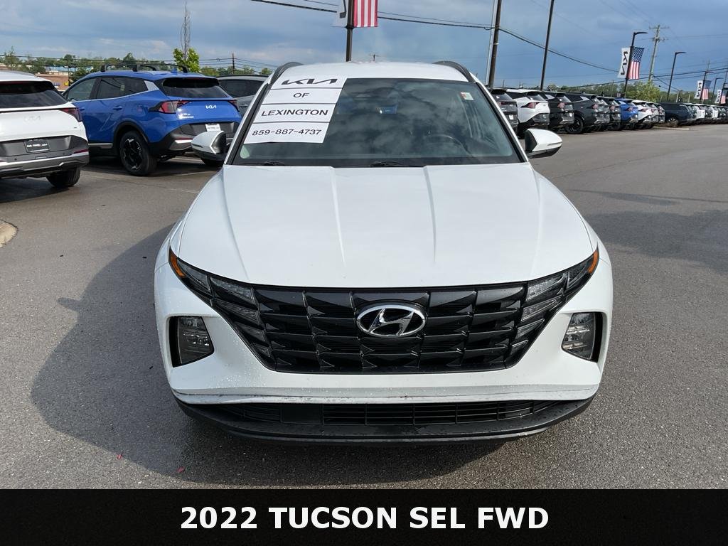 Used 2022 Quartz White Hyundai SEL image 3