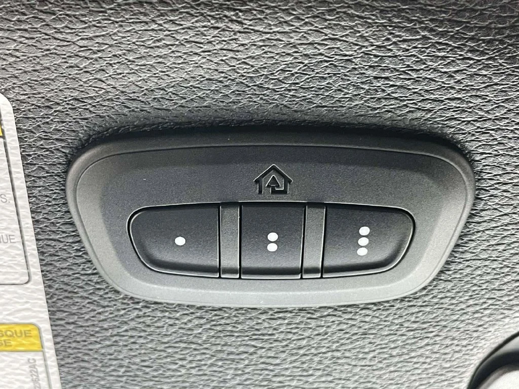 Used 2020 White Jeep Unlimited Rubicon image 29