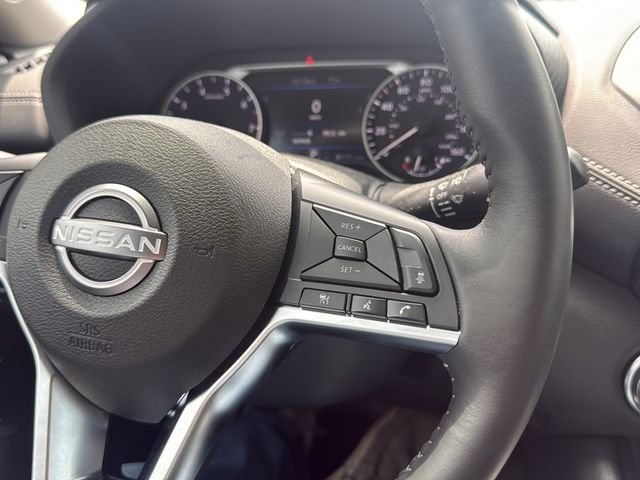 Used 2025 Gray Nissan SV image 16
