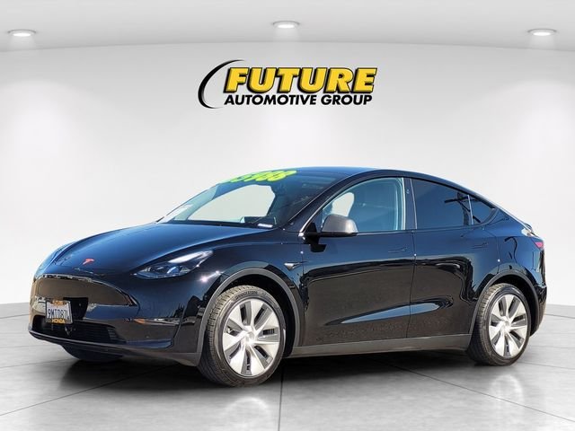 Used 2024  Tesla Long Range image 5