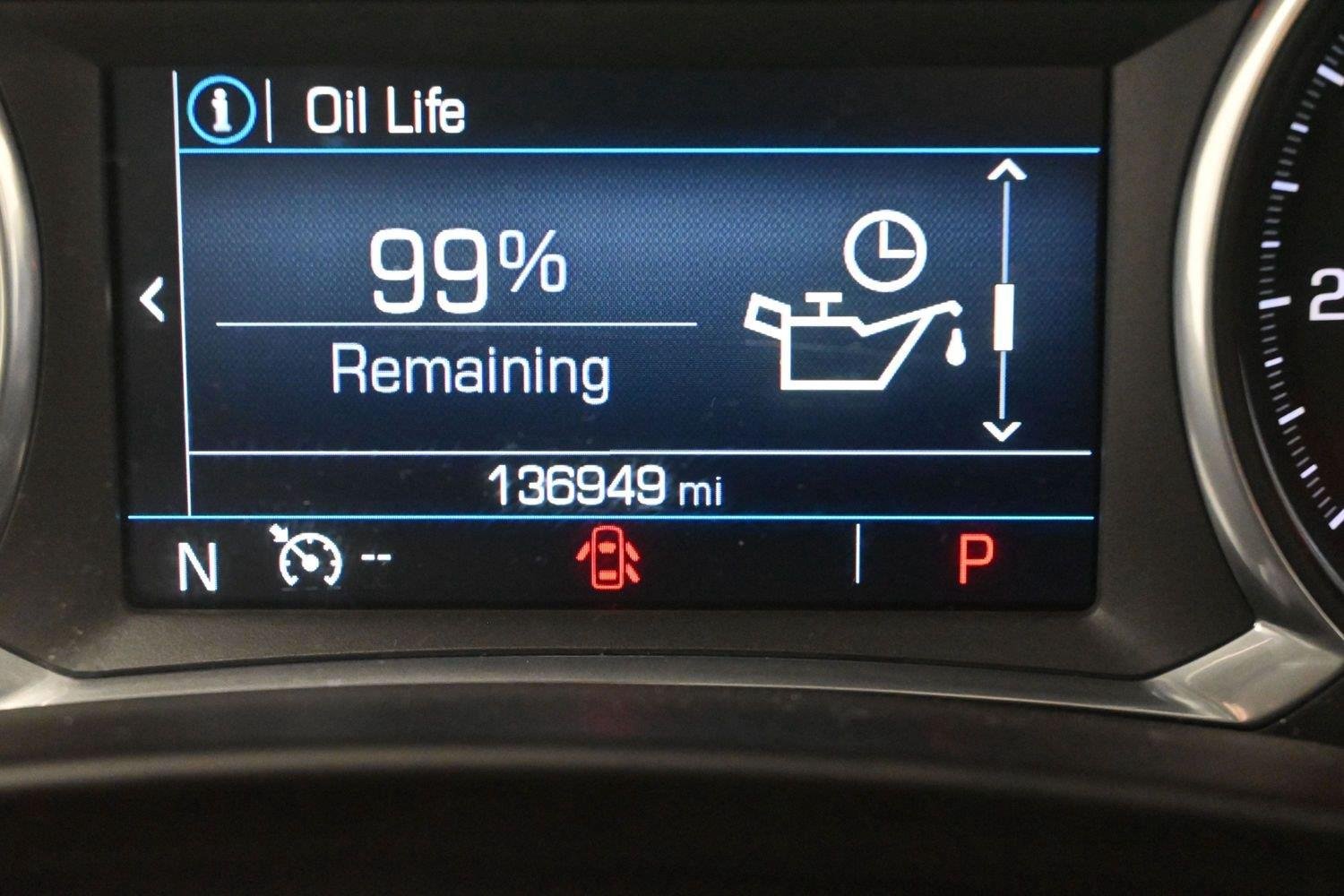 Used 2020 Summit White GMC SLE image 19