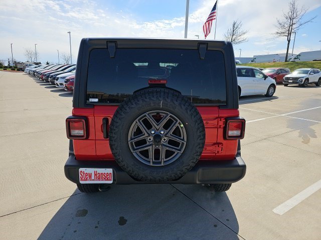 New 2026 Firecracker Red Clearcoat Jeep Sport image 4