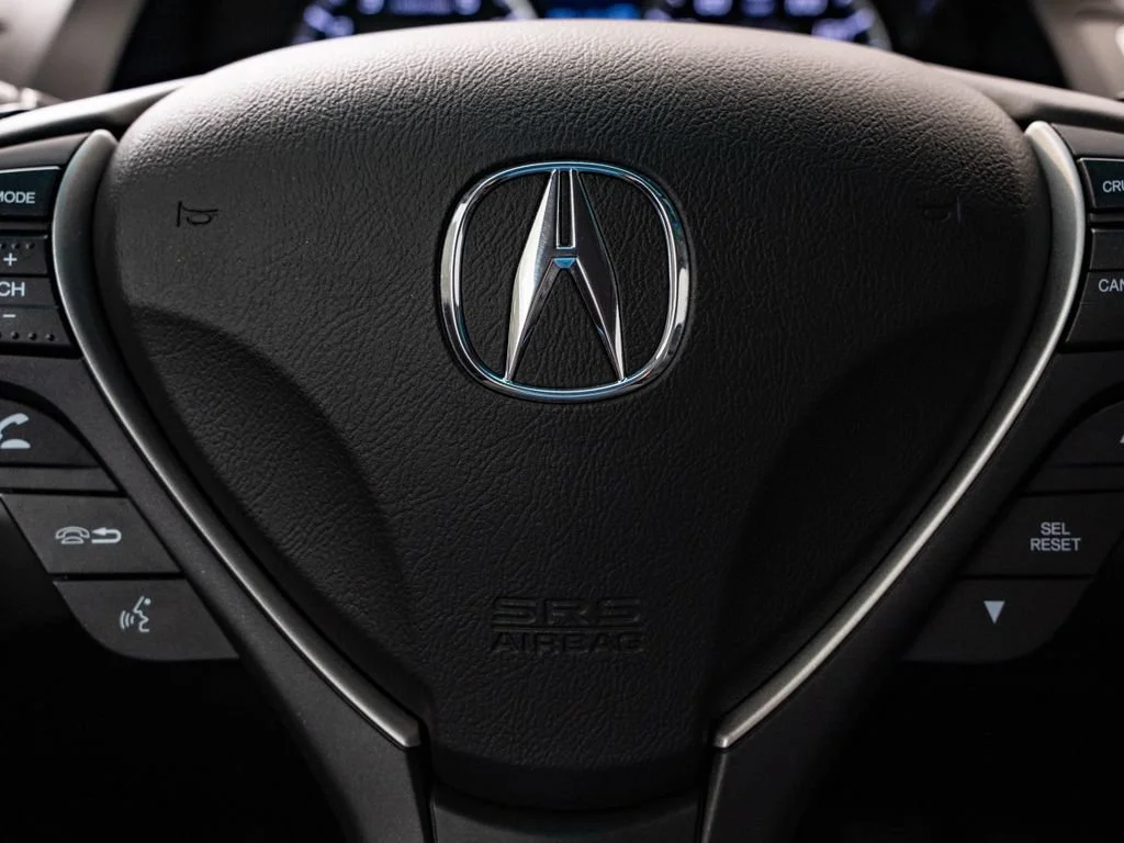 Used 2017 Modern Steel Metallic Acura w/Technology Pkg image 29
