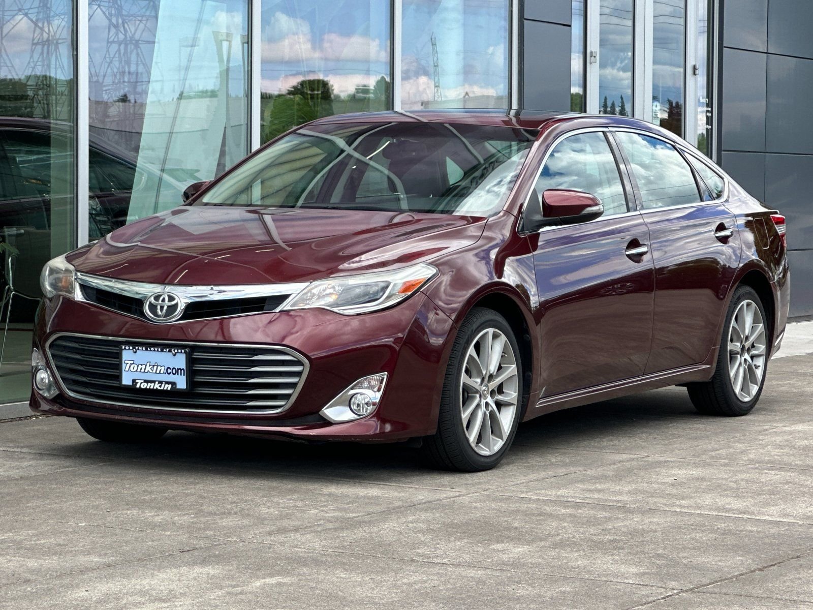 Used 2015 Mica Toyota XLE Touring image 7