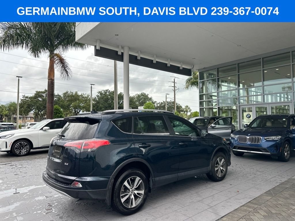 Used 2018 Aqua Toyota XLE image 16
