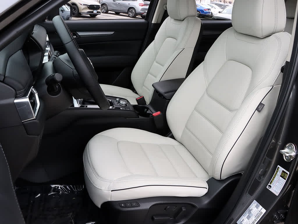2025 Mazda CX-5 S Preferred package - Photo 9
