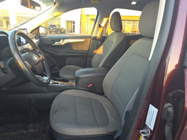 Used 2021 Brown Ford SE image 9