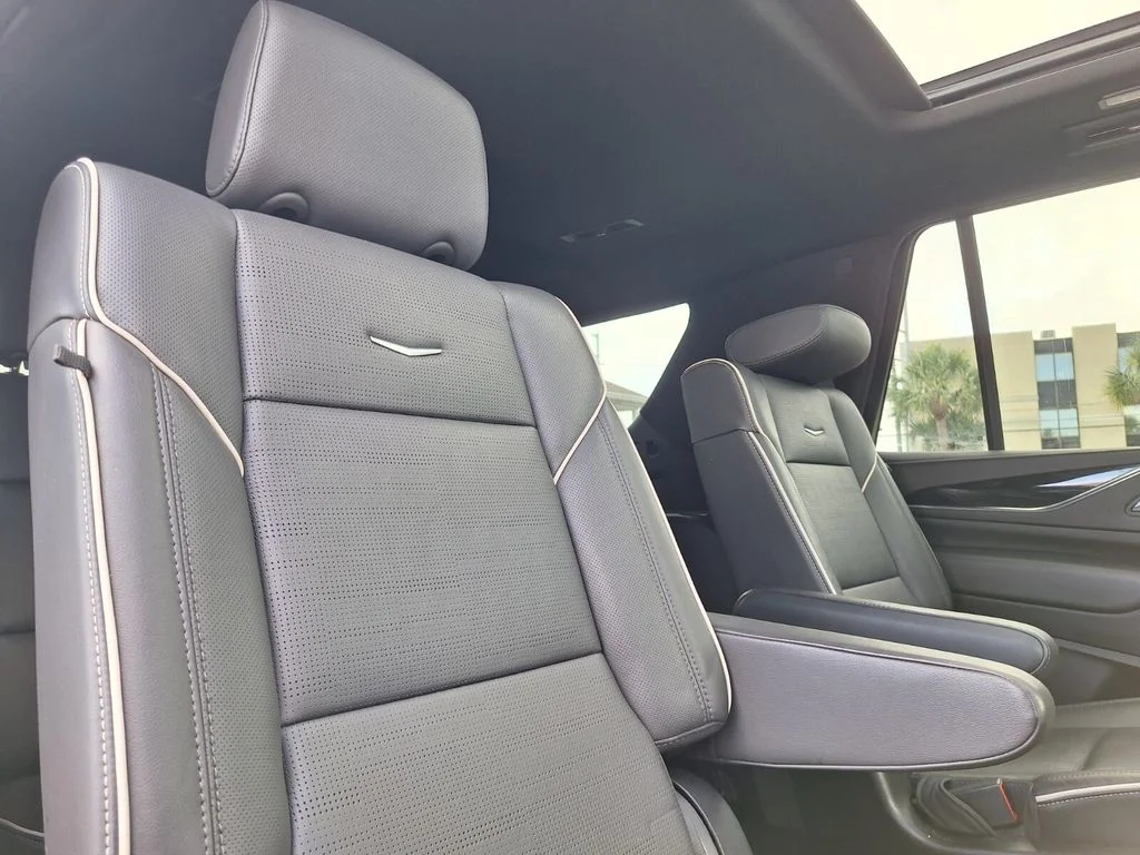 2024 Cadillac Escalade Sport - Photo 34