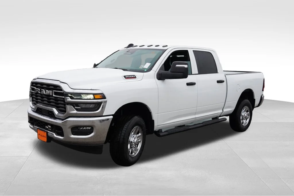 New 2026 Bright White Clear-Coat Exterior Paint RAM Tradesman image 9