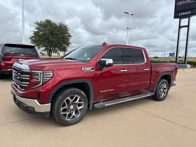 2025 GMC Sierra 1500 SLT