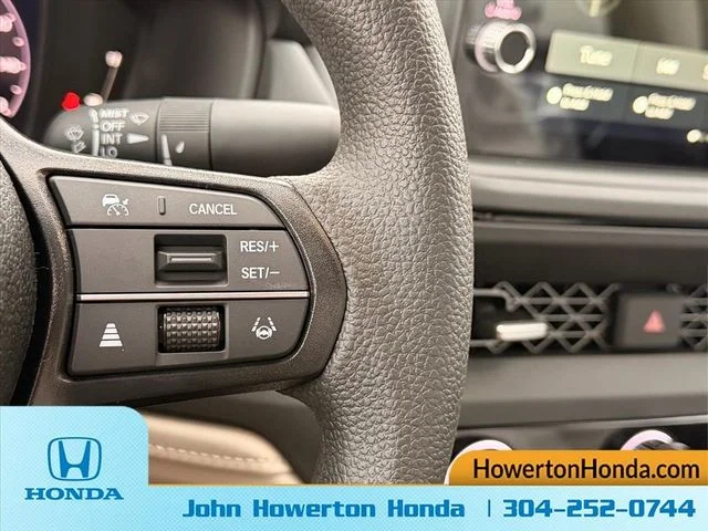 New 2026 White Honda SE image 18