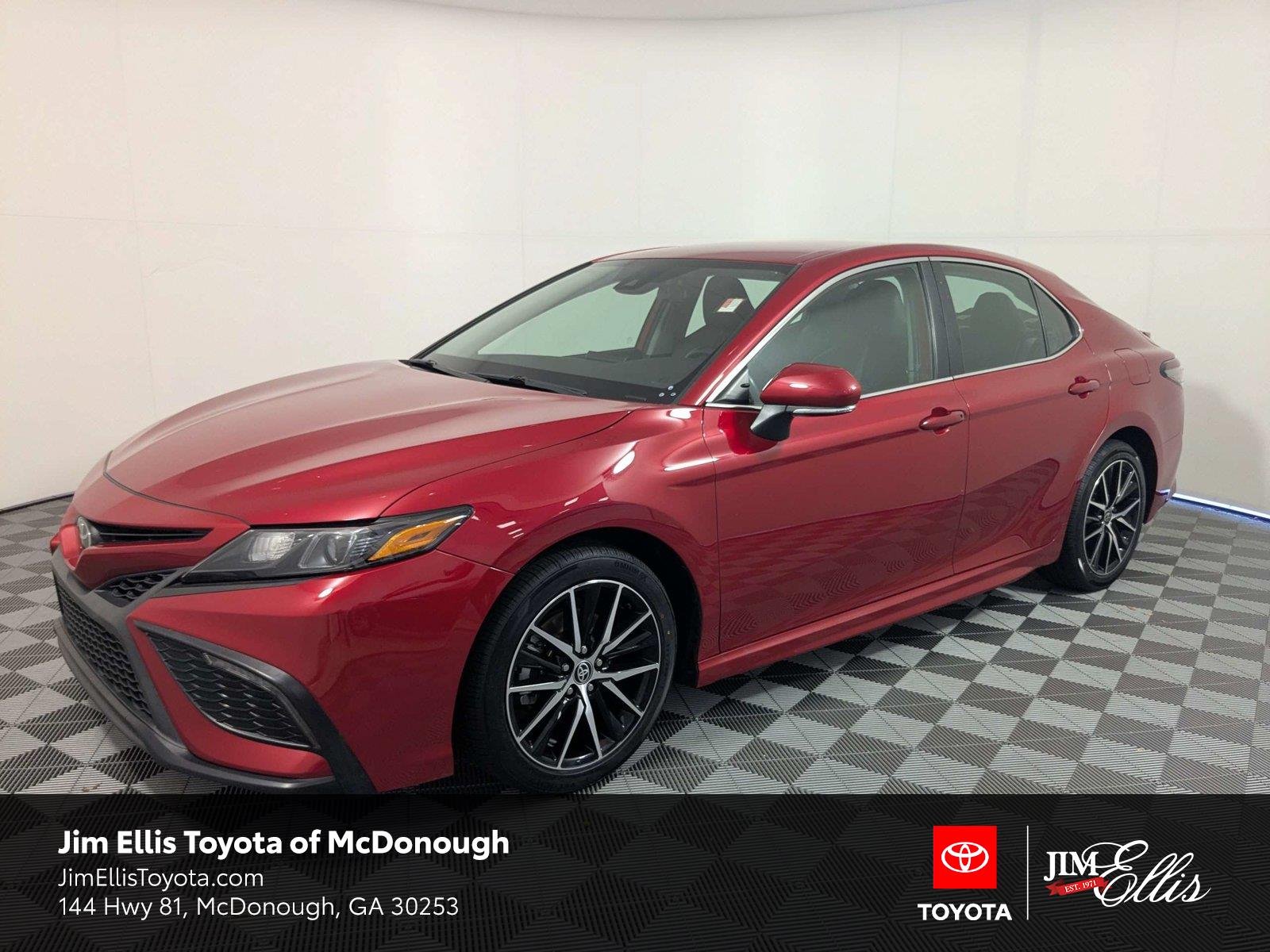Certified Used 2023 Supersonic Red Toyota SE image 1