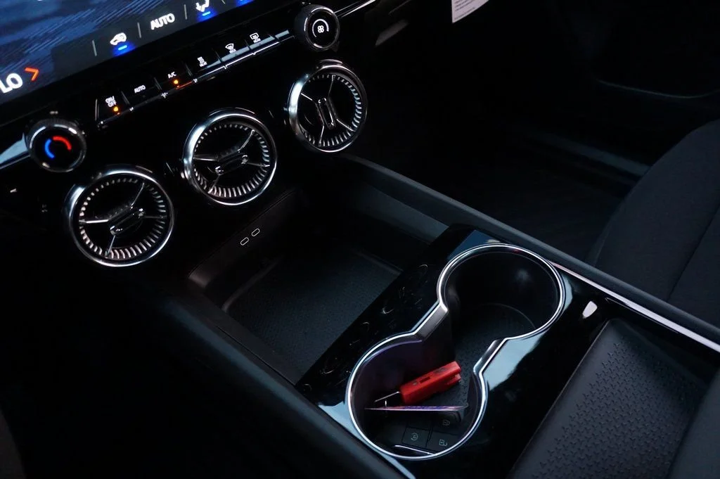 2026 Chevrolet Blazer EV LT - Photo 15