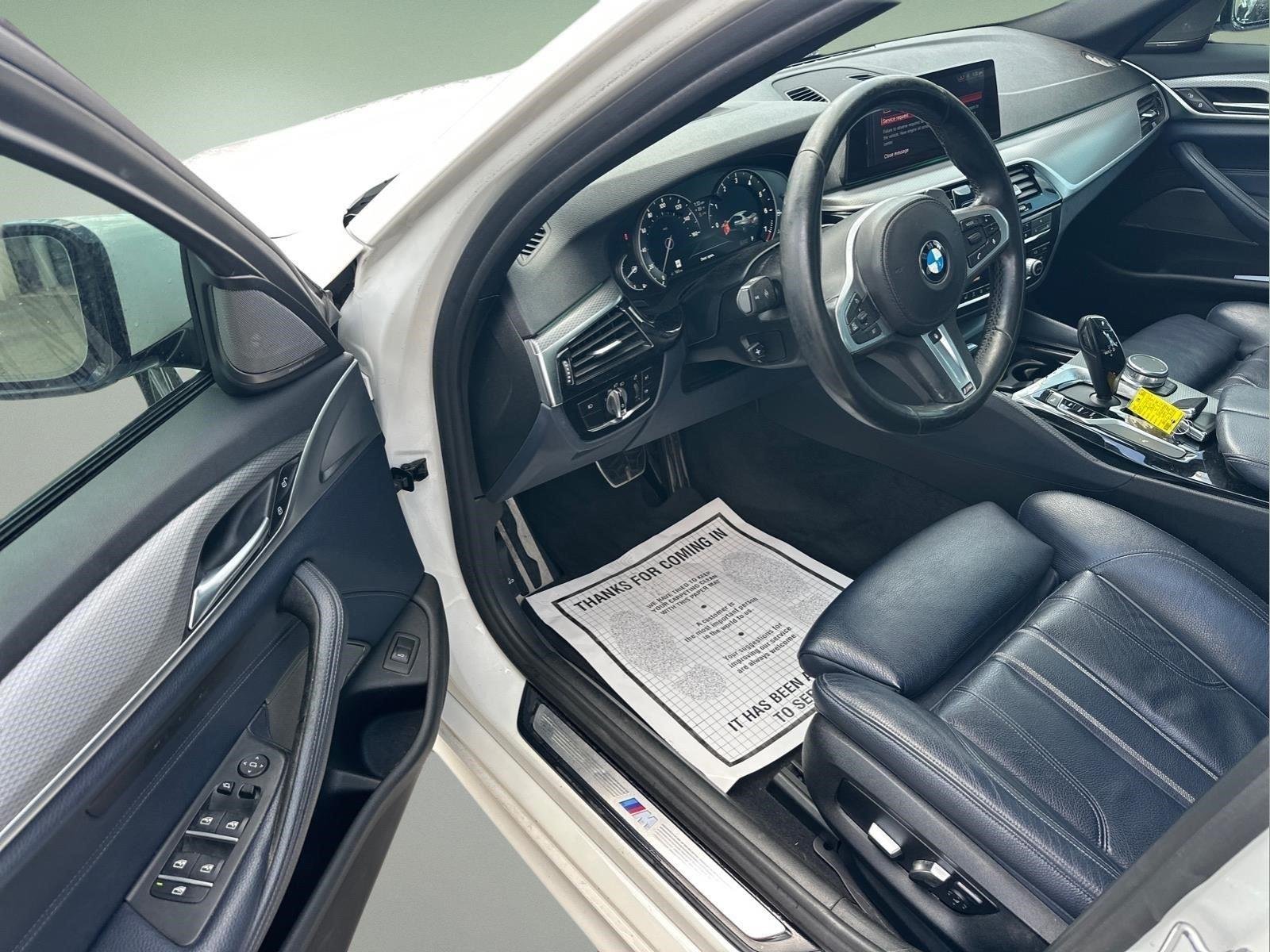 Used 2019 Alpine White BMW 530i image 13