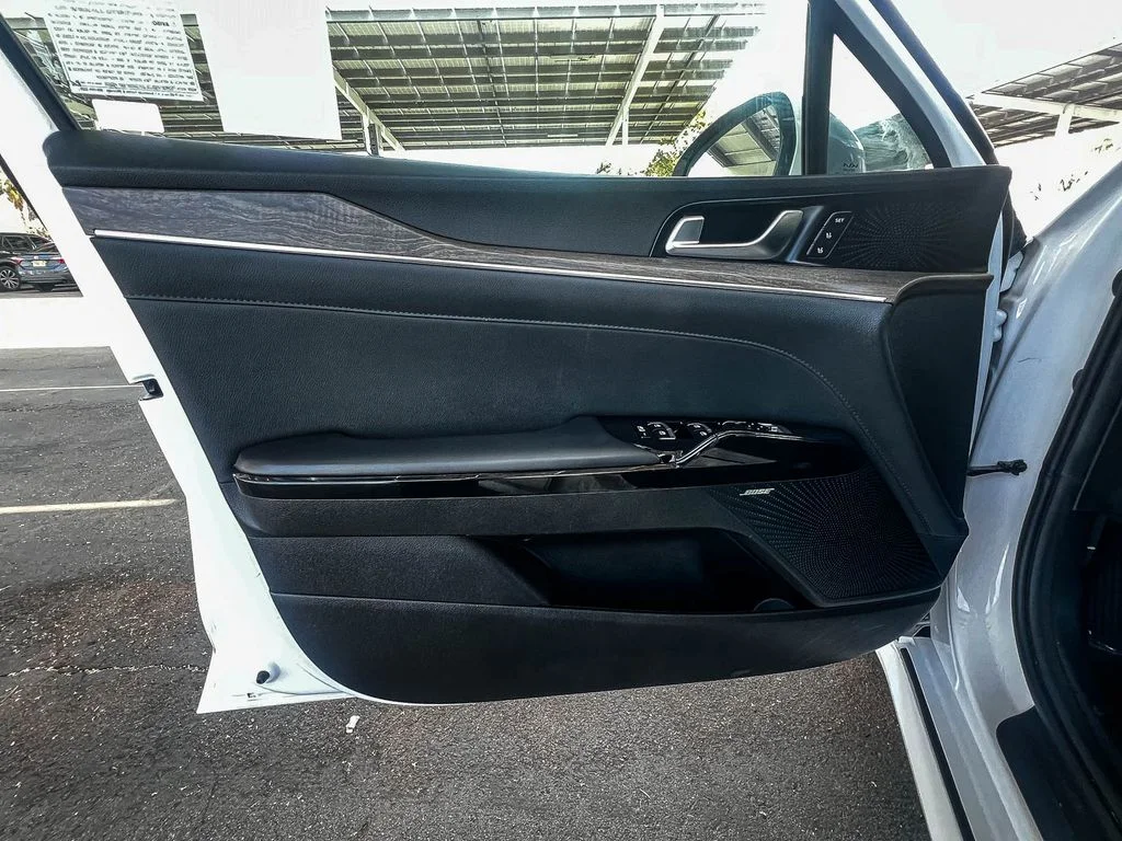 Used 2024 White Kia EX image 19