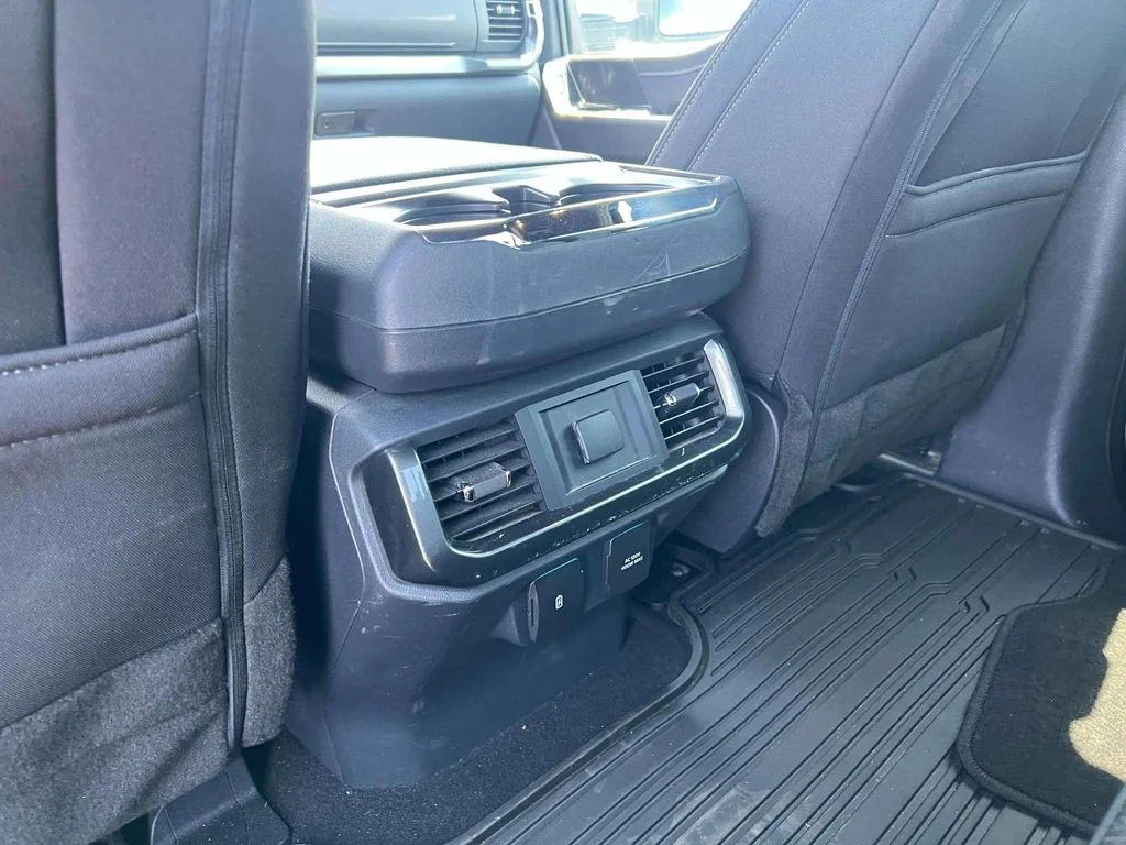 Used 2023 Iconic Silver Metallic Ford XLT image 24