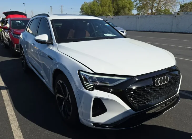Used 2024 White Audi Prestige image 4