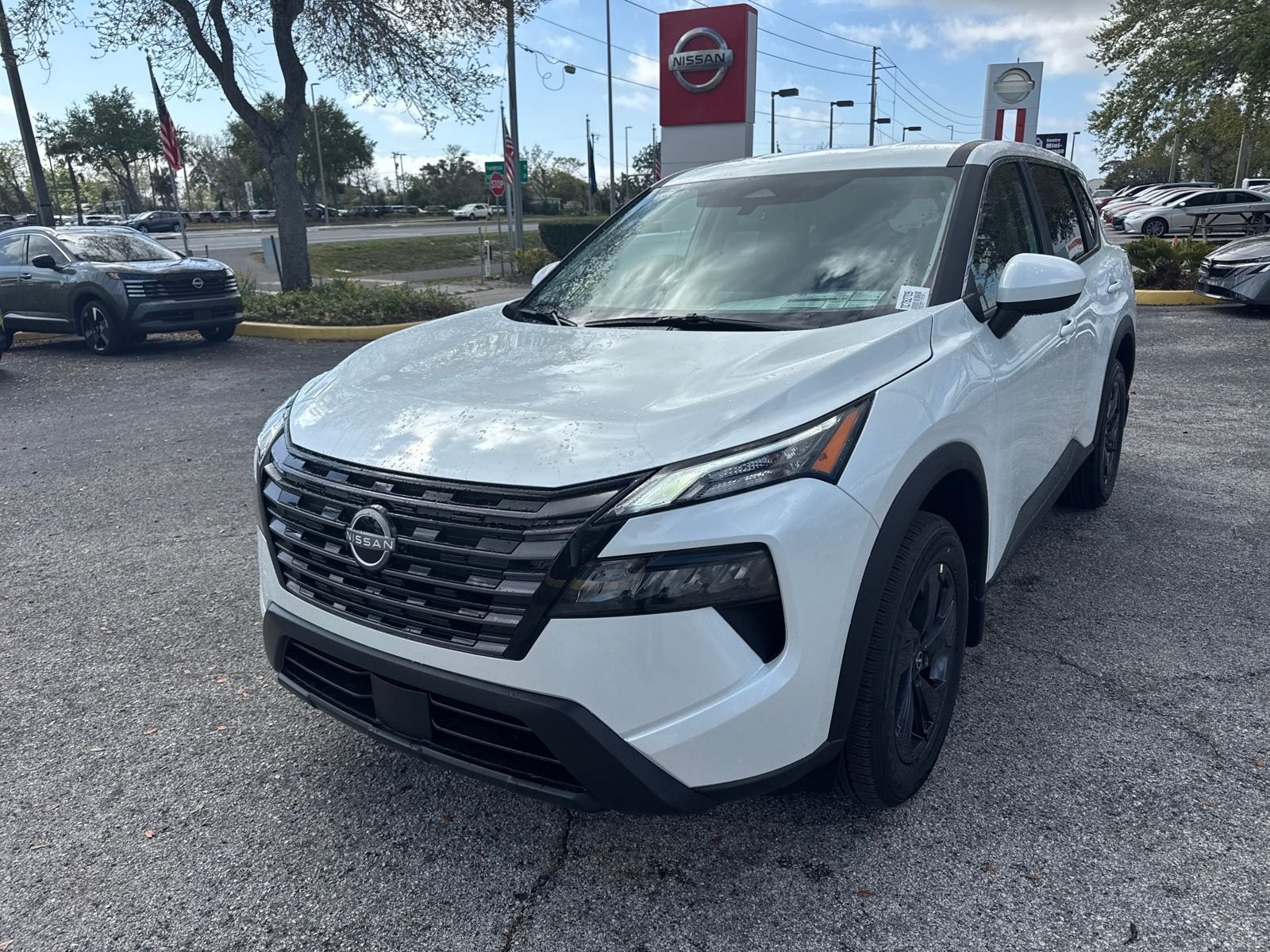 New 2026 Nissan Rogue SV 4D Sport Utility