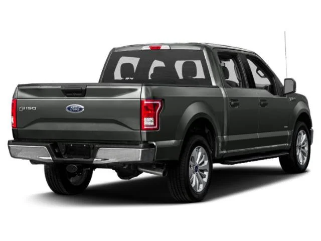 Used 2015 Red Ford XLT image 2