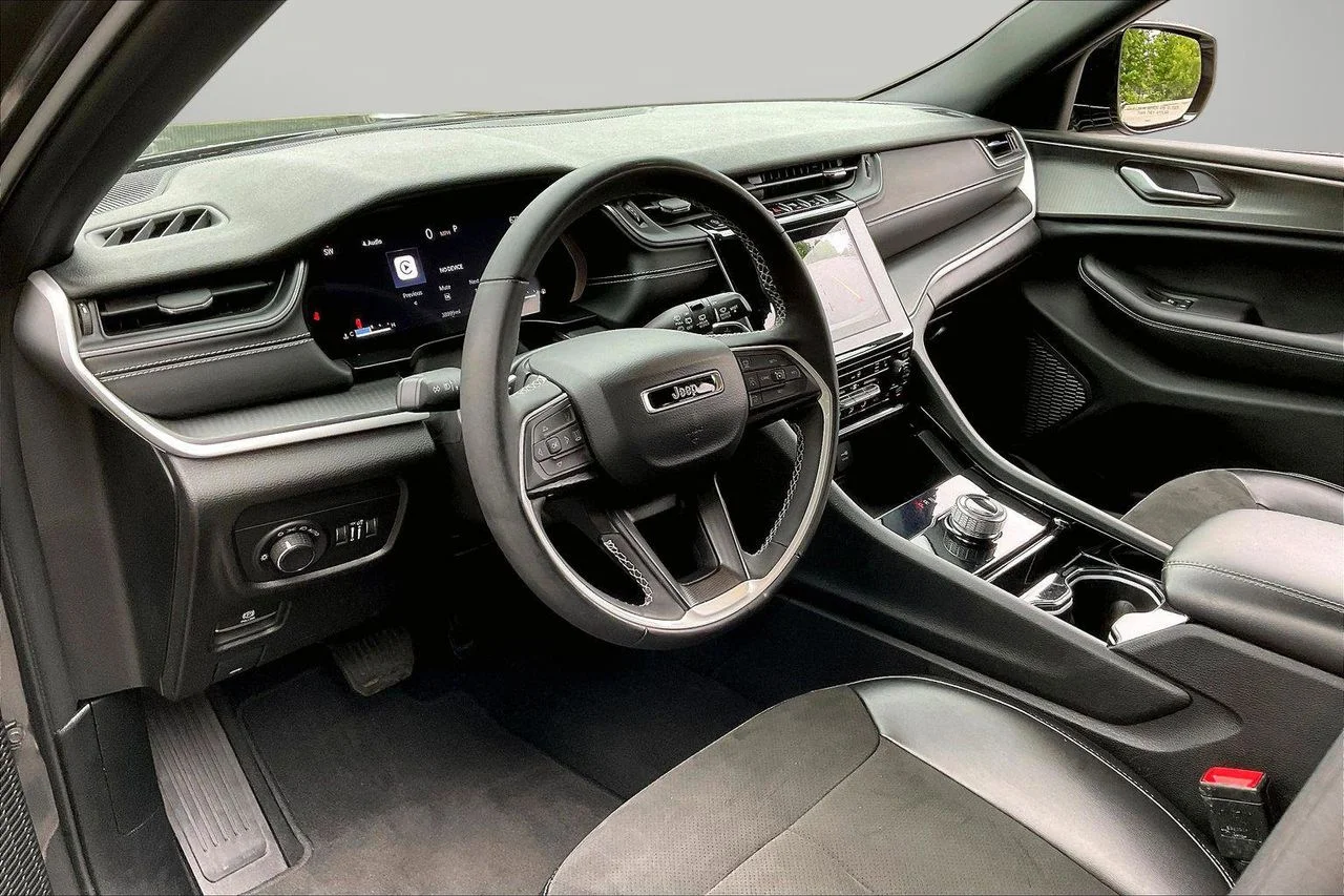 Certified Used 2023 Gray Jeep Altitude X image 19