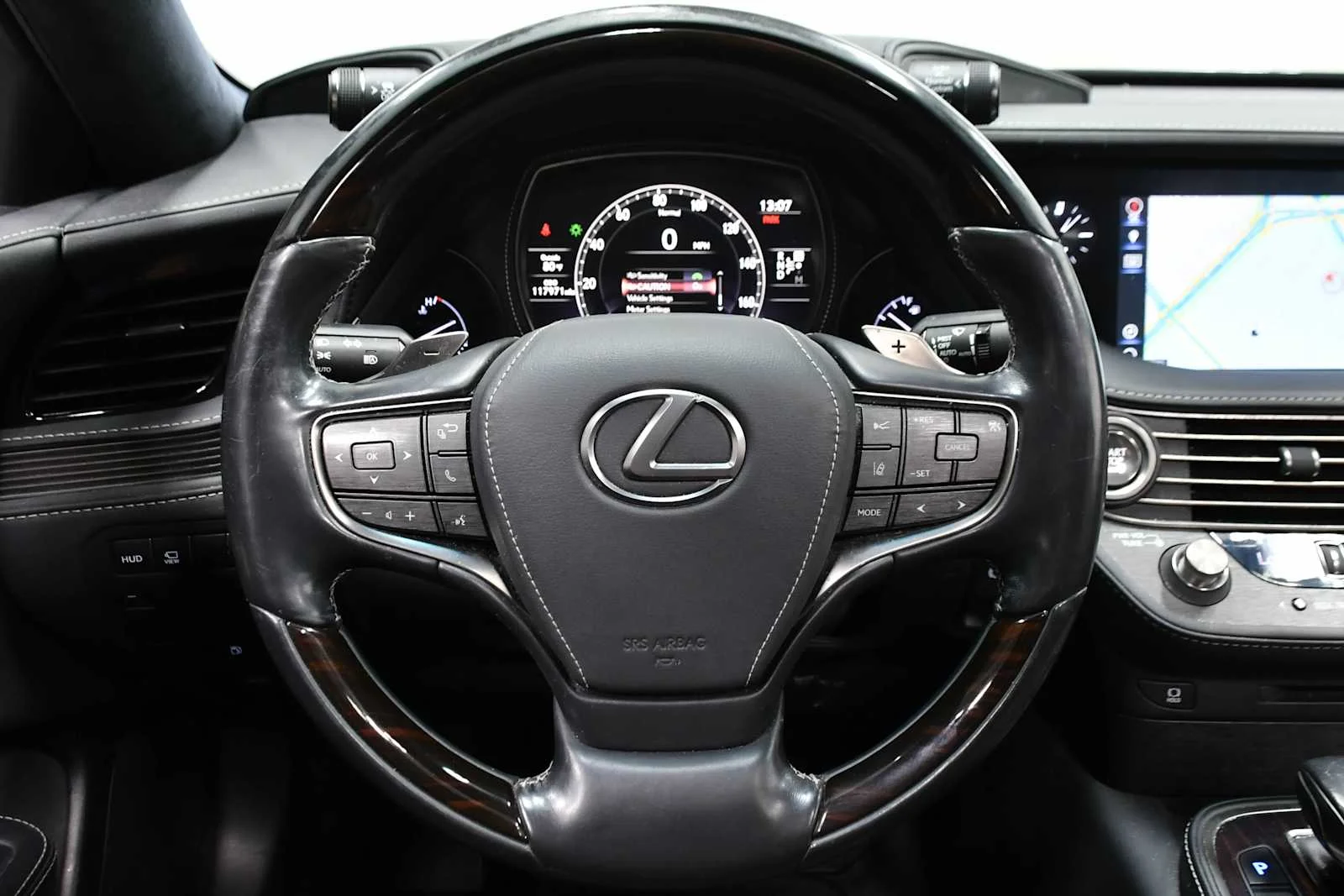 Used 2018 Nightfall Mica Lexus  image 19