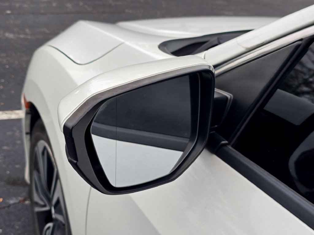Used 2016 White Honda EX-L image 24