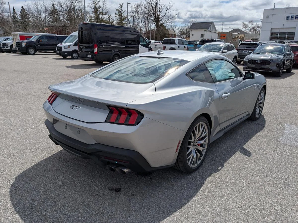 New 2025 Silver Ford Gt Premium image 5