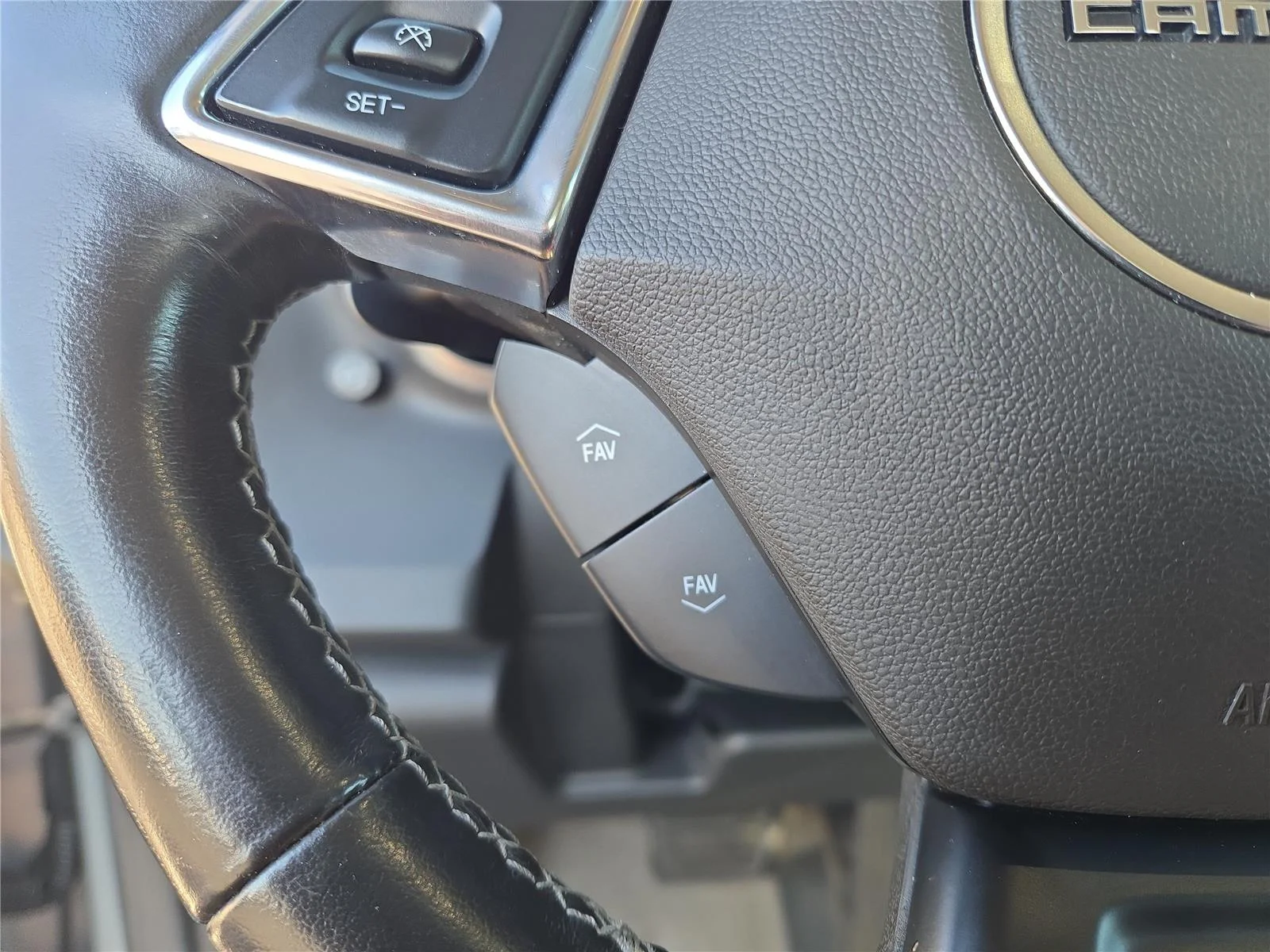 2023 Chevrolet Camaro 1LT - Photo 15