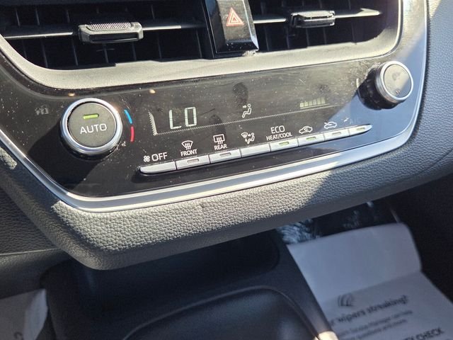Used 2023 Silver Toyota LE image 20