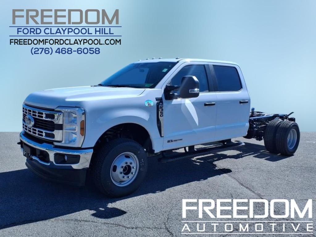 2026 Ford F-350 Super Duty Chassis Cab XL