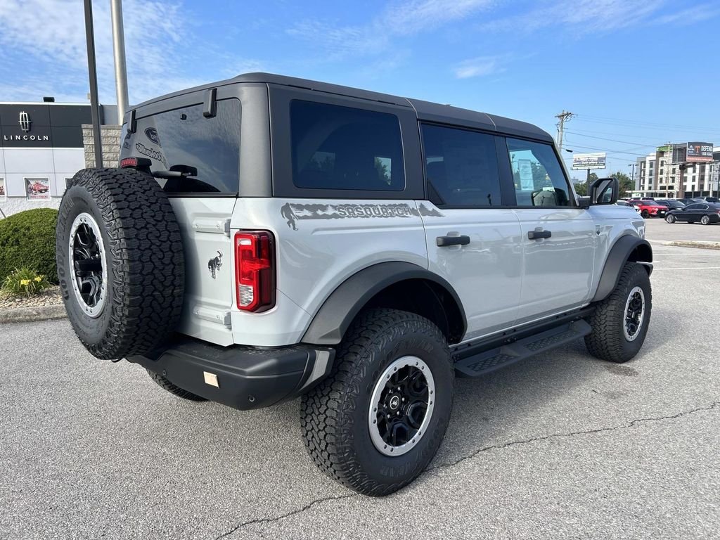 New 2026 Avalanche Gray Ford Big Bend® image 4