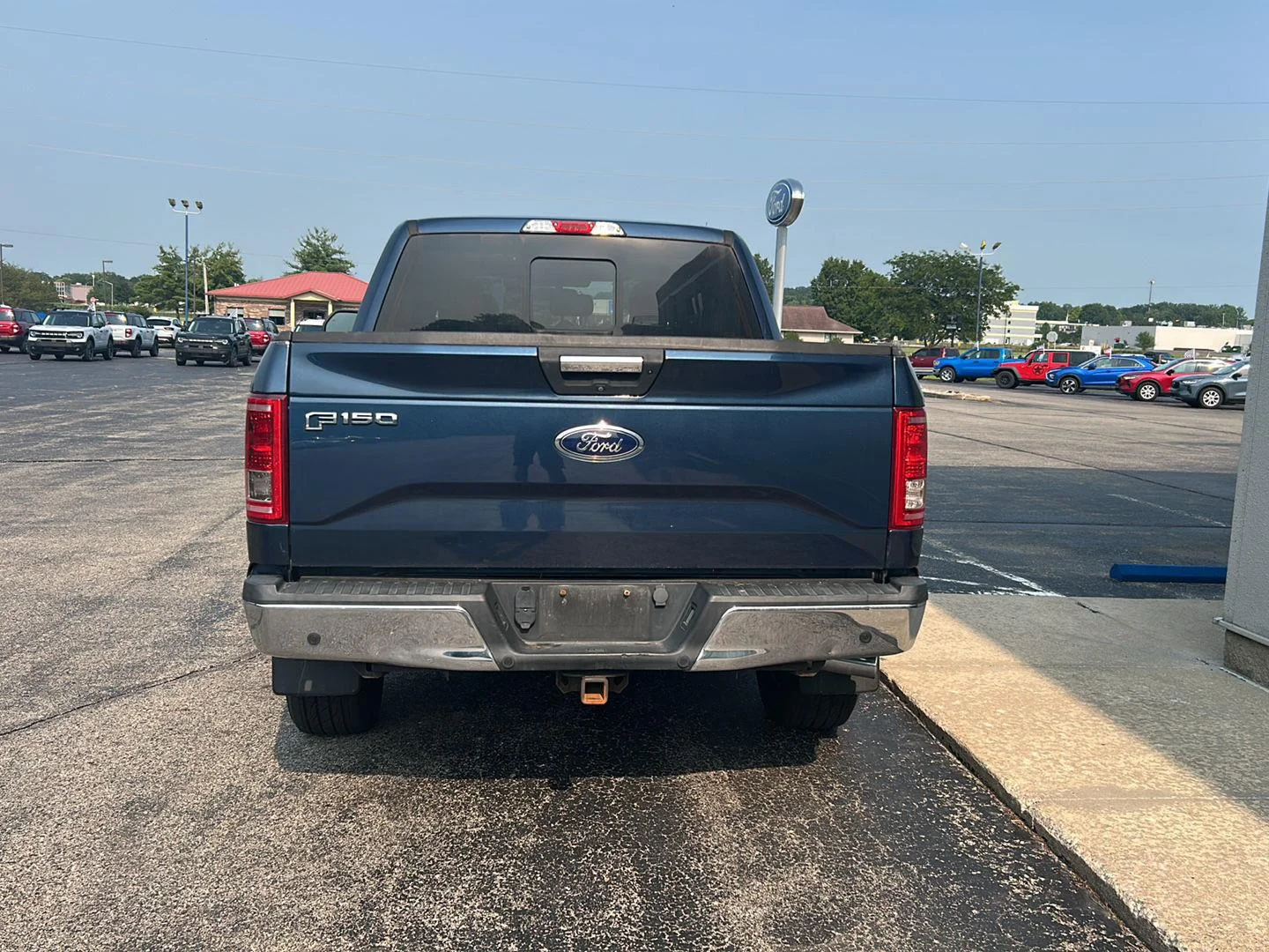 Used 2017 Blue Jeans Ford XLT image 25