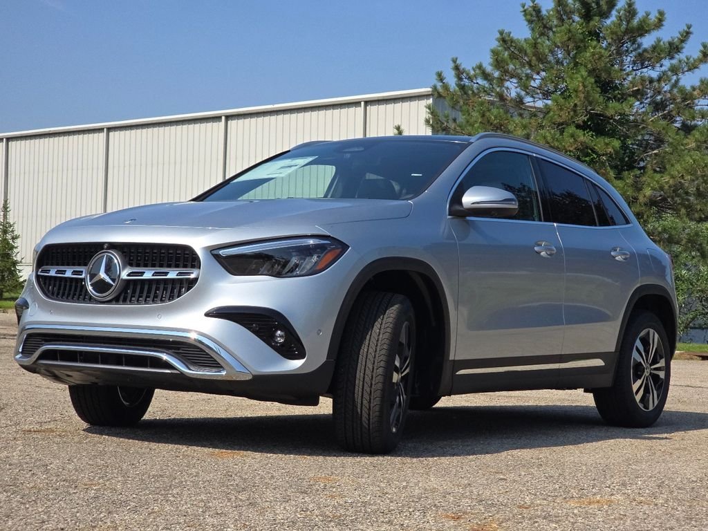 New 2026 Cirrus Silver Metallic Mercedes-Benz GLA 250 image 12