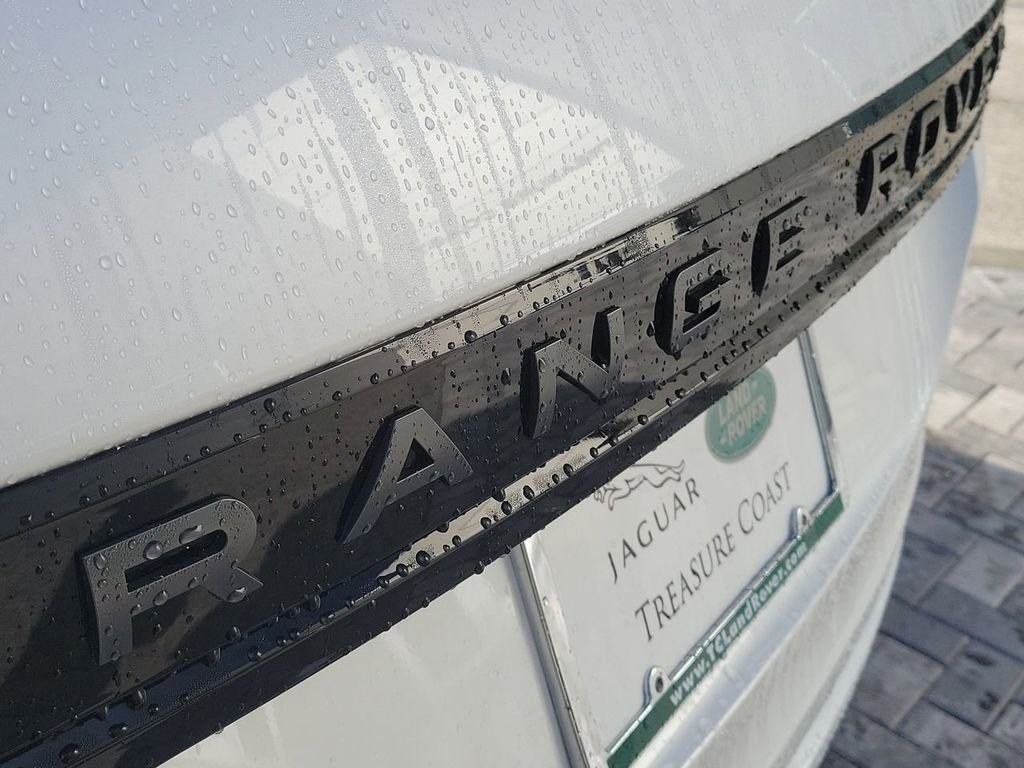 2026 Land Rover Range Rover Evoque Dynamic SE - Photo 9