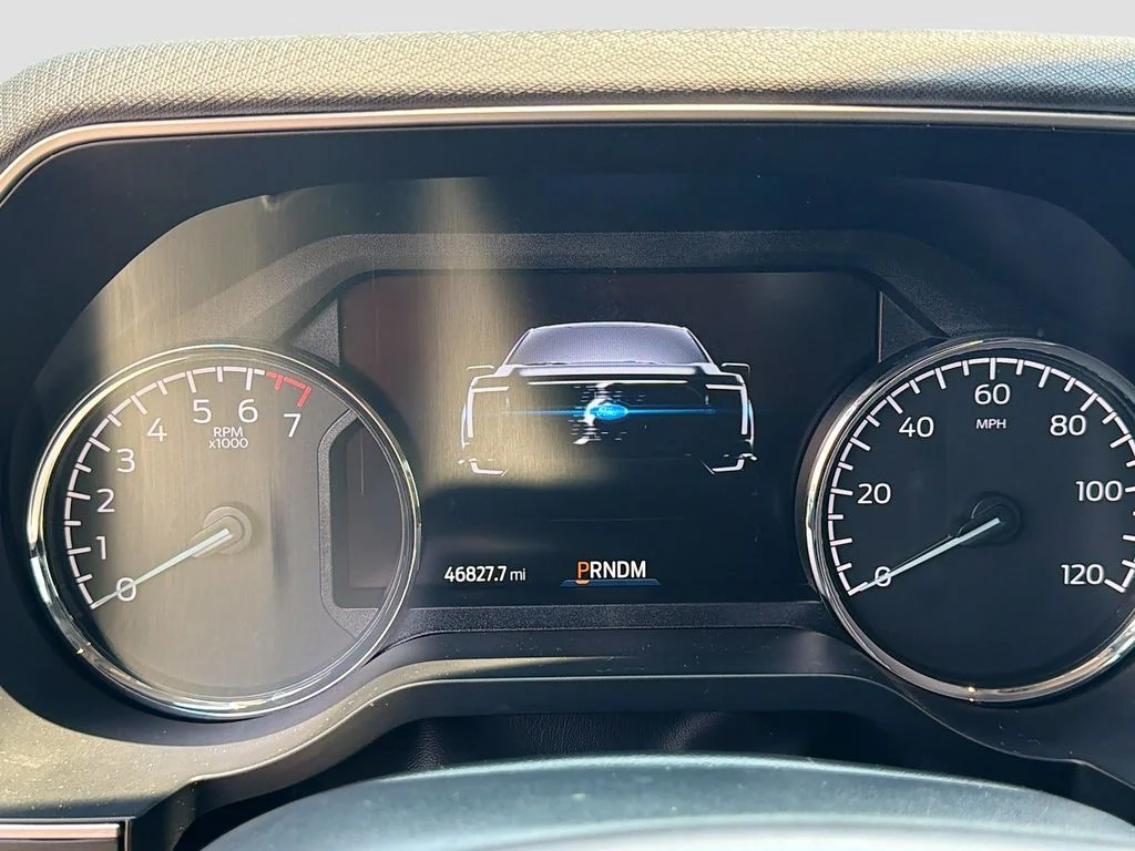 Used 2023 Blue Ford XLT image 12