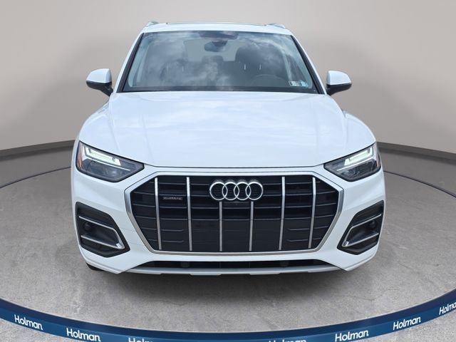 Used 2022 White Audi 40 Premium Plus image 3
