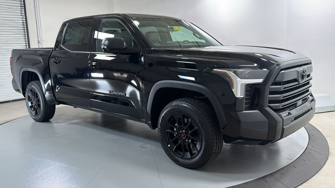 New 2026 Midnight Black Metallic Toyota  SR5 image 3