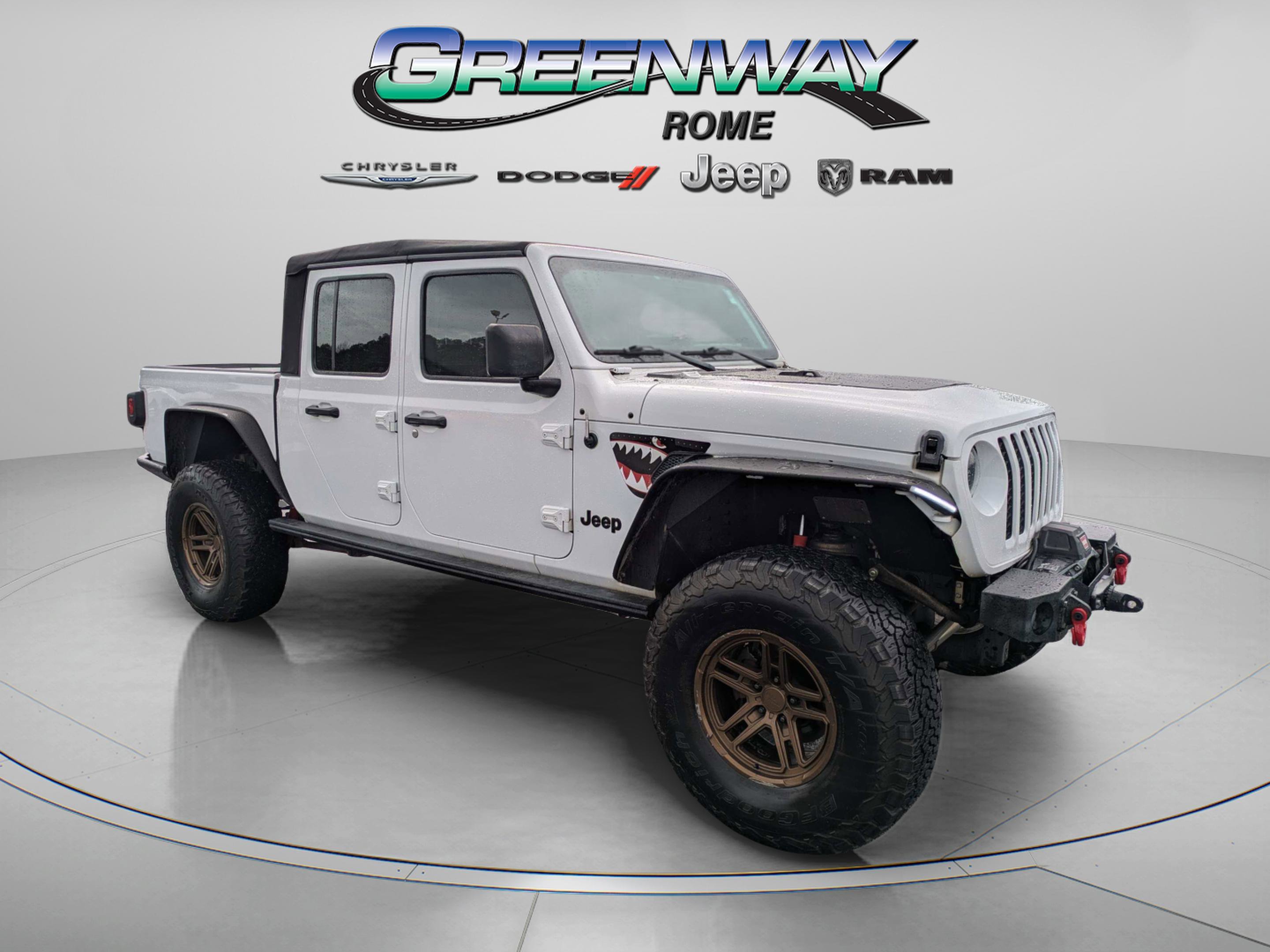 2020 Jeep Gladiator Sport S's photo