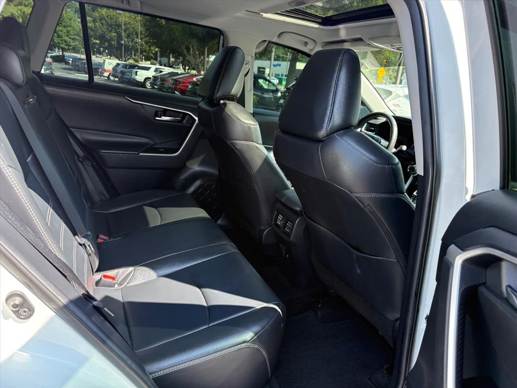 2021 Toyota RAV4 XLE Premium - Photo 18