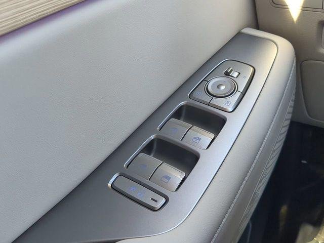 2025 Hyundai Palisade Limited - Photo 24