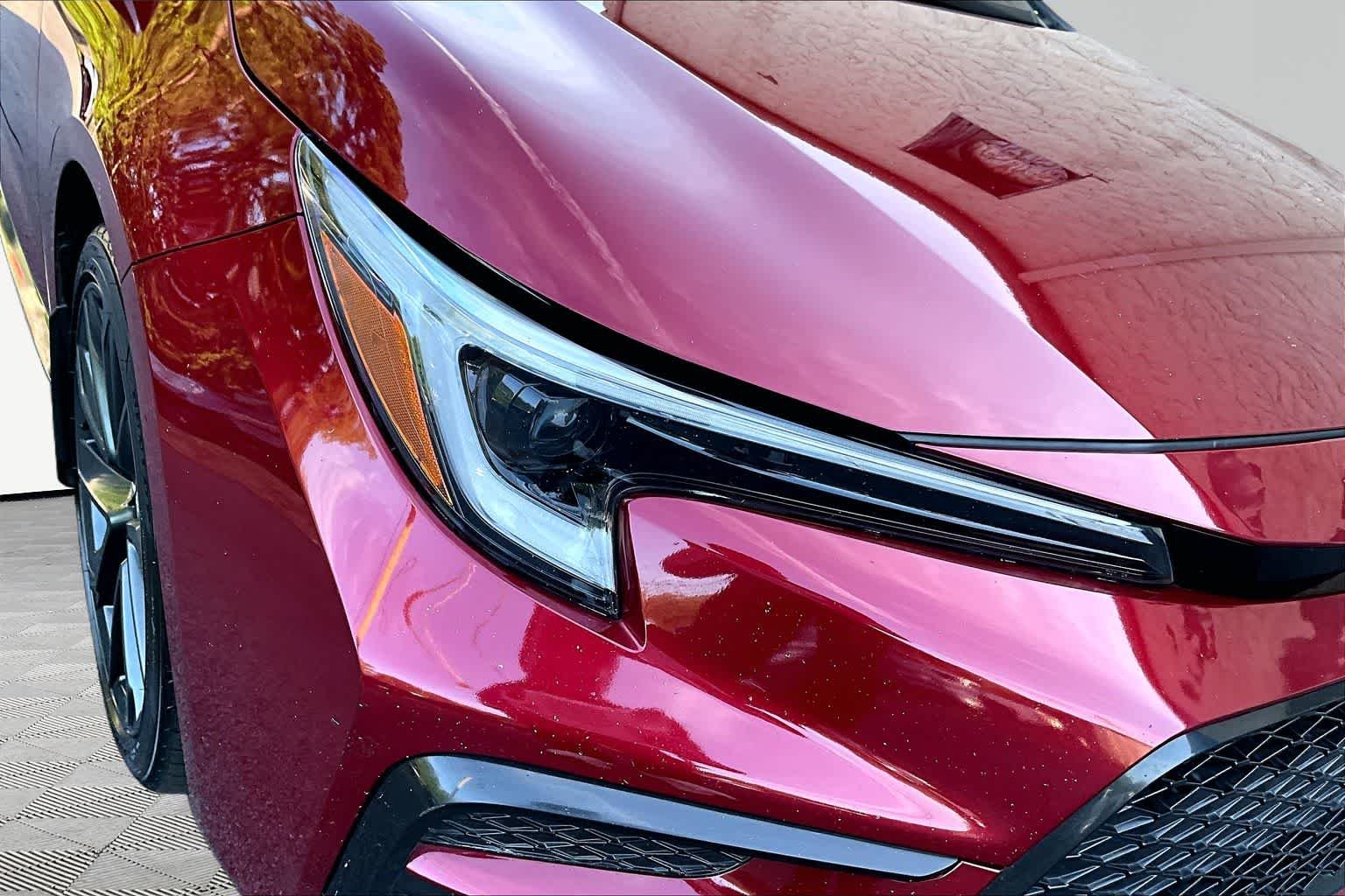 Used 2025 Ruby Flare Pearl Toyota SE image 27