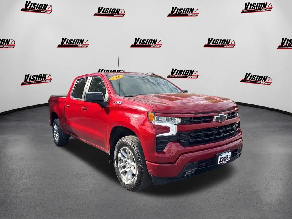 Used 2023 Red Chevrolet RST image 3