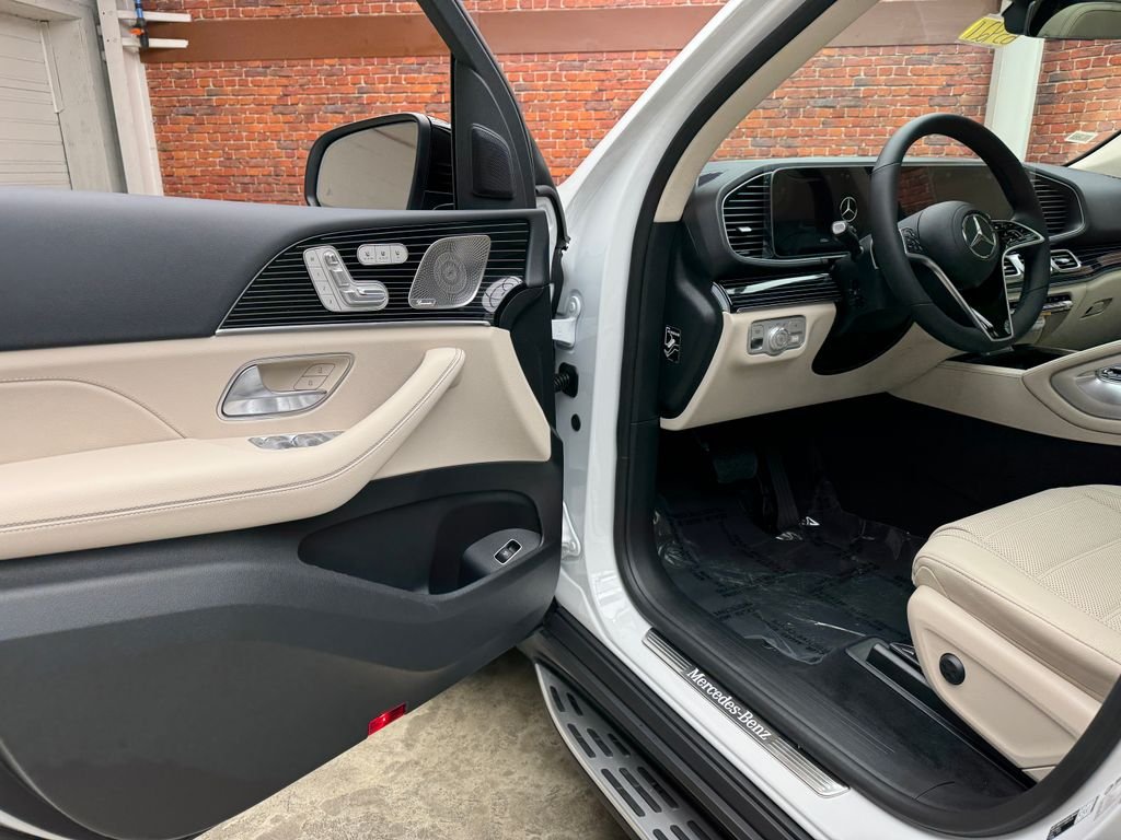 New 2026 White Mercedes-Benz GLE 350 image 9
