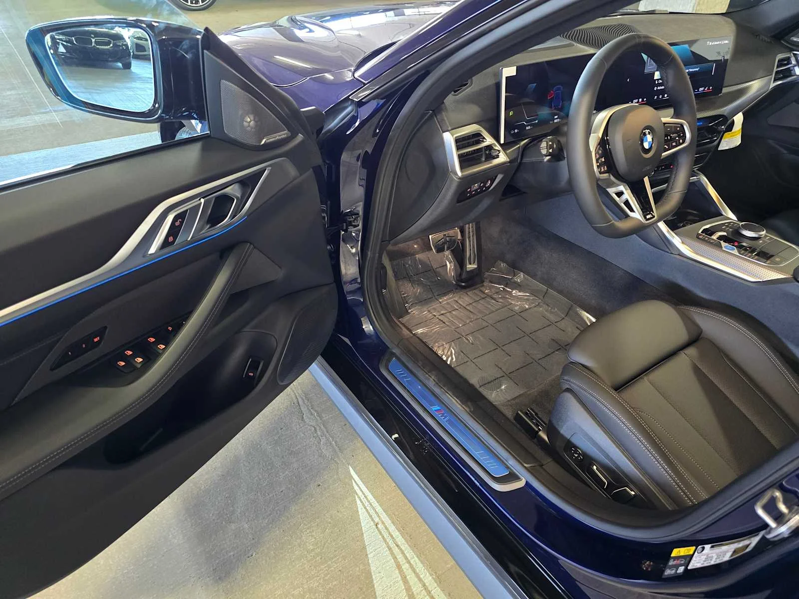 New 2026 Tanzanite Blue II Metallic BMW xDrive40 image 26